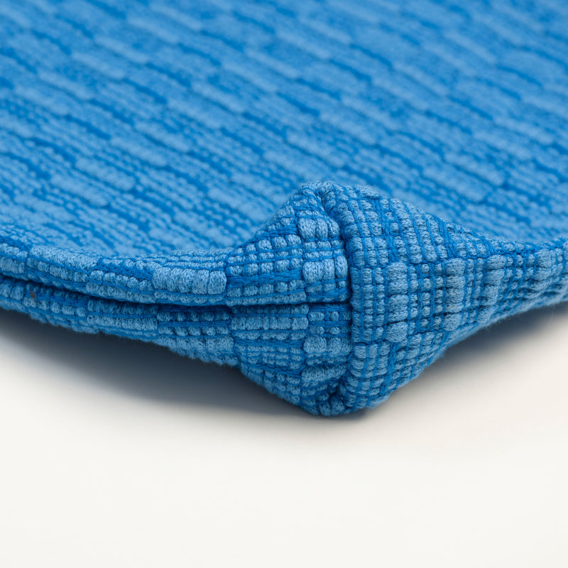 LINEAH / ÉGKÉK ÉS KIRÁLYKÉK