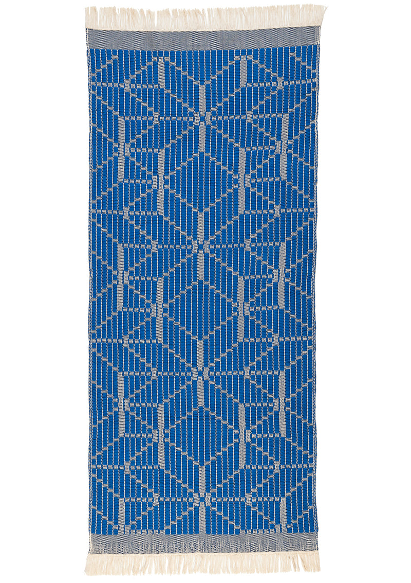 kék geomterikus mintájú különleges szőnyeg 